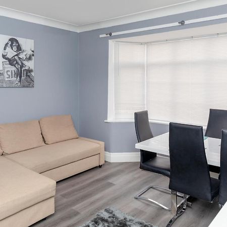 Leeds City Centre Spacious House Free Parking And Wi-Fi Exterior foto