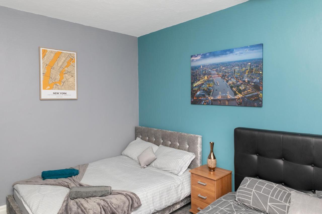 Leeds City Centre Spacious House Free Parking And Wi-Fi Exterior foto